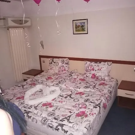 Хотел Романс Hotel Sofia